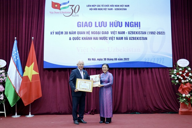 Video: Gặp mặt hữu nghị kỷ niệm 30 năm ngày thiết lập quan hệ ngoại giao Việt Nam – Uzbekistan