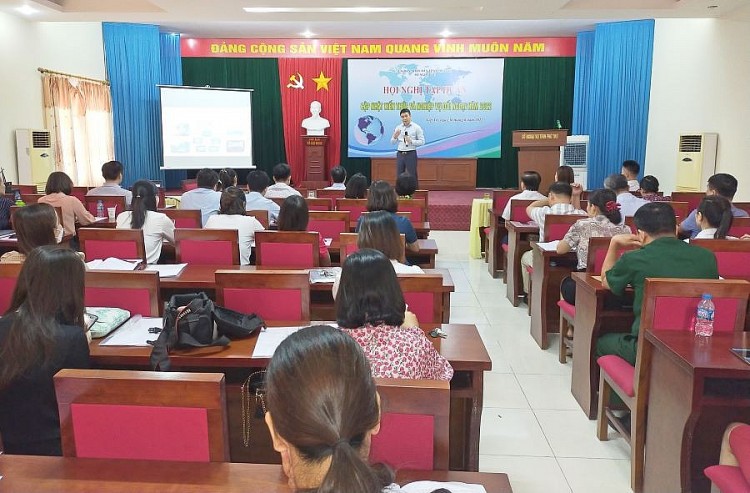 Phú Thọ: Bồi dưỡng, cập nhật kiến thức và nghiệp vụ đối ngoại cho gần 100 học viên