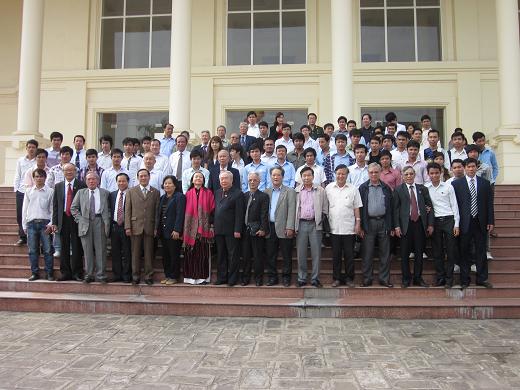 Giao lưu, gặp gỡ đoàn lưu học sinh Campuchia với đại diện các cựu chuyên gia, cựu quân tình nguyện Campuchia tỉnh Vĩnh Phúc