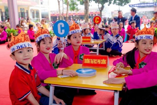 Tân Lạc (Hòa Bình): Nâng cao nhận thức về giới tính, khuyết tật quyền trẻ em cho 400 học sinh