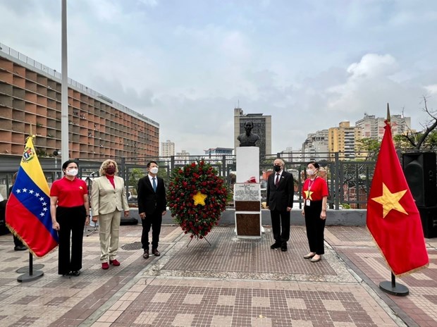 Kỷ niệm Ngày Giải phóng miền Nam thống nhất đất nước tại Venezuela