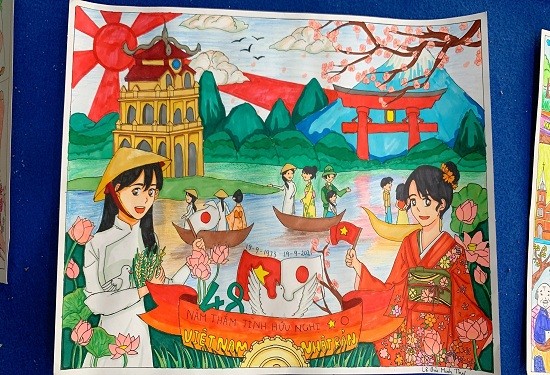 "Em vẽ Nhật Bản - Em vẽ Việt Nam": Sự Giao Hòa Văn Hóa Qua Nét Vẽ Của Thế Hệ Trẻ