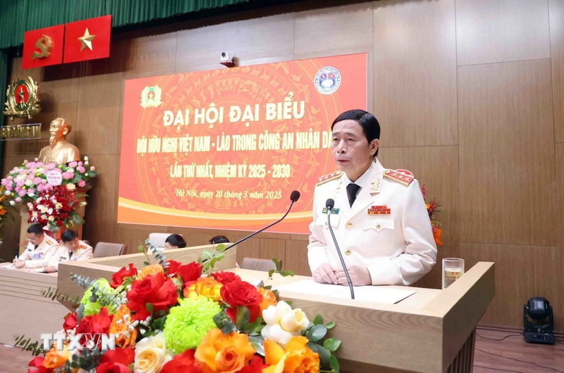 Ông Lê Quốc Hùng là Chủ tịch Hội Hữu nghị Việt Nam-Lào trong Công an nhân dân