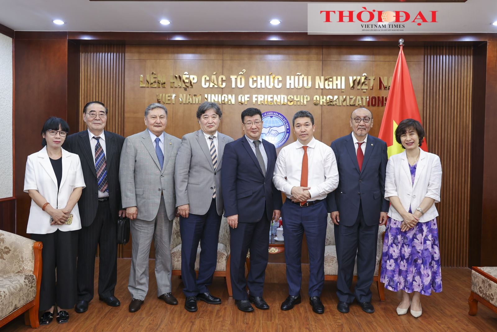 Đoàn cán bộ ngoại giao hưu trí Mông Cổ thúc đẩy hợp tác nhân dân với Việt Nam