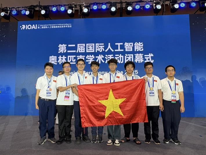 Viet Nam among top four at 2025 International AI Olympiad