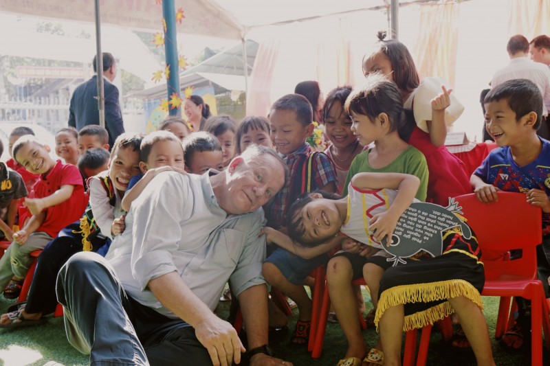 Việt Nam trong tấm lòng bạn bè