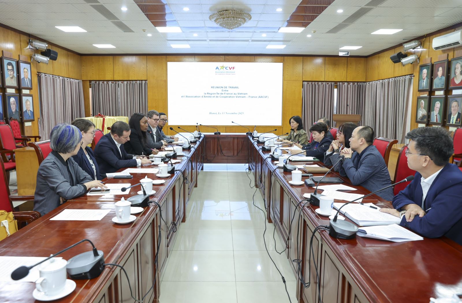 Nhiều triển vọng hợp tác mới giữa Hà Nội và vùng Île-de-France tại Việt Nam