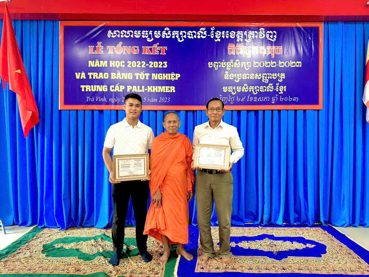 Mâm cơm tưởng niệm quân tình nguyện Việt Nam hy sinh tại Campuchia