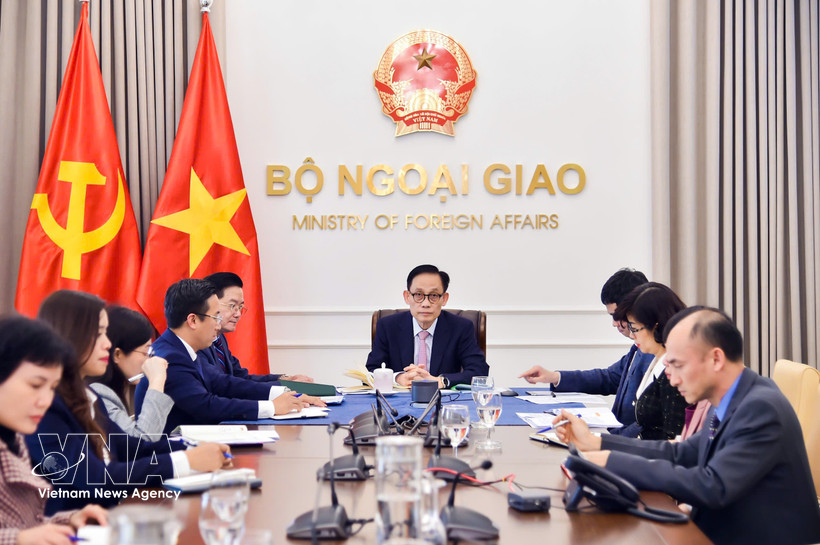 Viet Nam, RoK seek to boost all-around cooperation