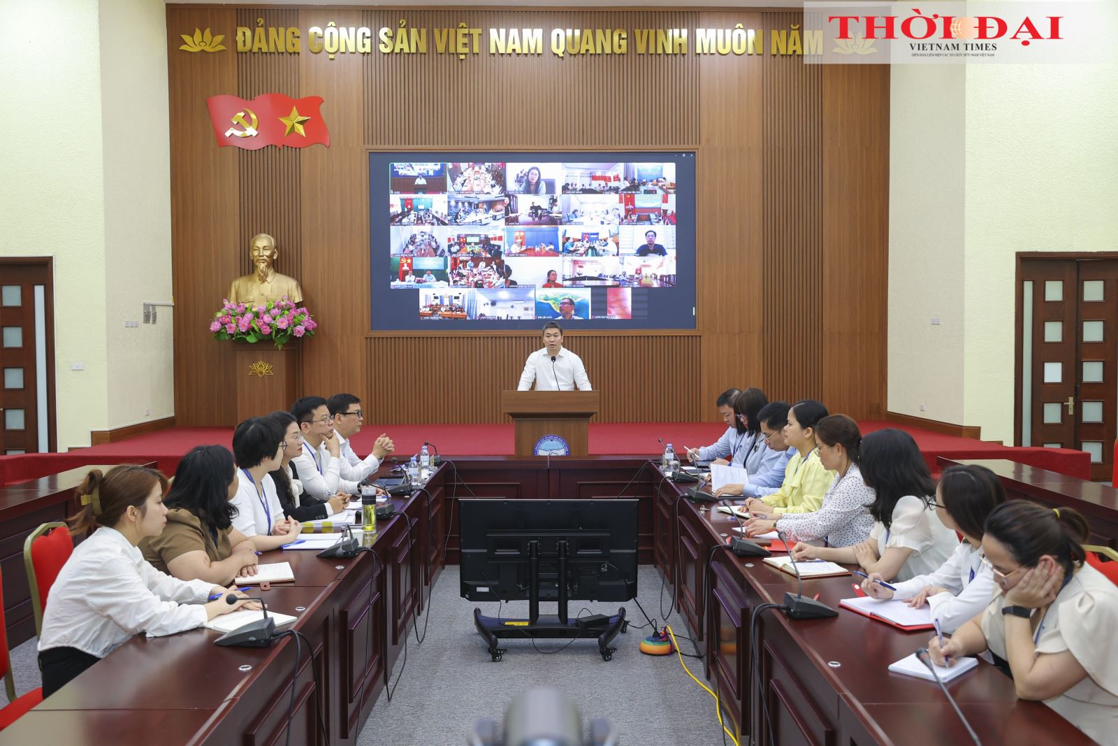 Hội nghị triển khai Nghị quyết Đại hội XIV của Đảng về công tác đối ngoại nhân dân