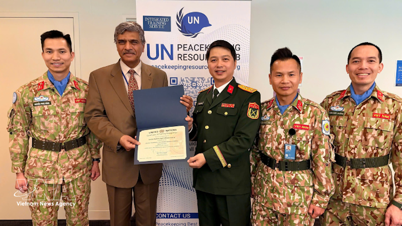 Viet Nam’s first peacekeeping training course gains UN certification