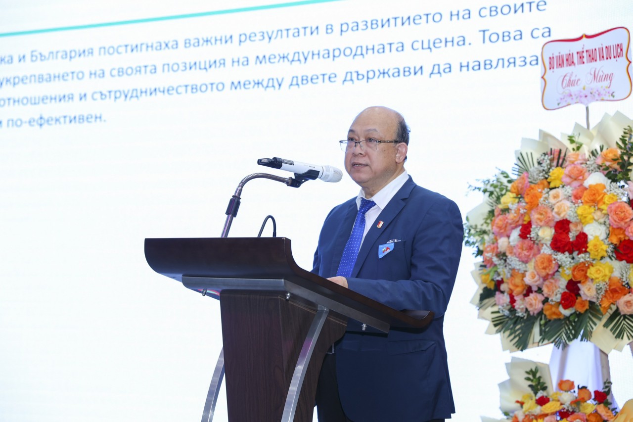 Viet Nam - Bulgaria Foster Friendship through Culture and Education