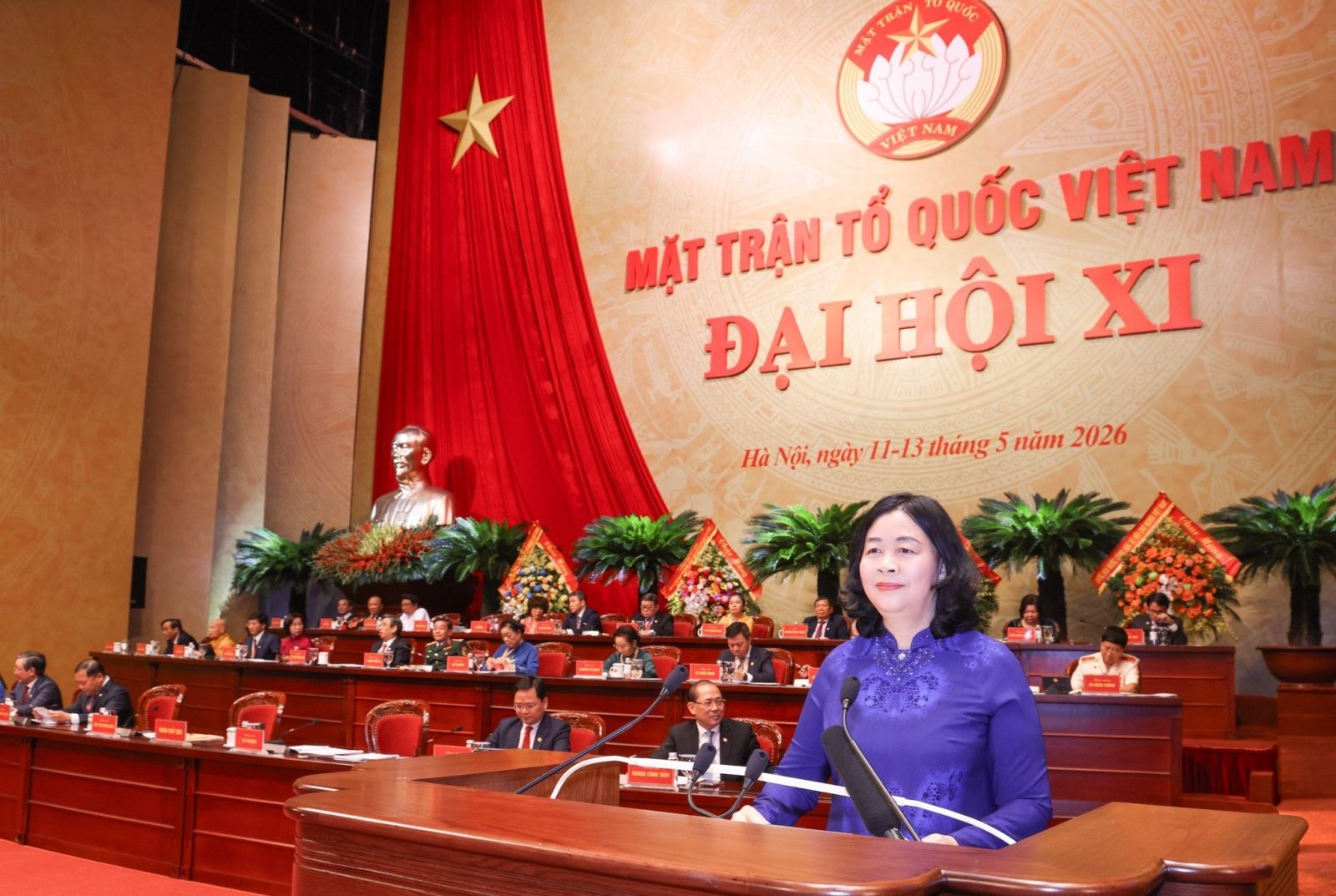 Bà Bùi Thị Minh Hoài giữ chức Chủ tịch Ủy ban Trung ương MTTQ Việt Nam khóa XI