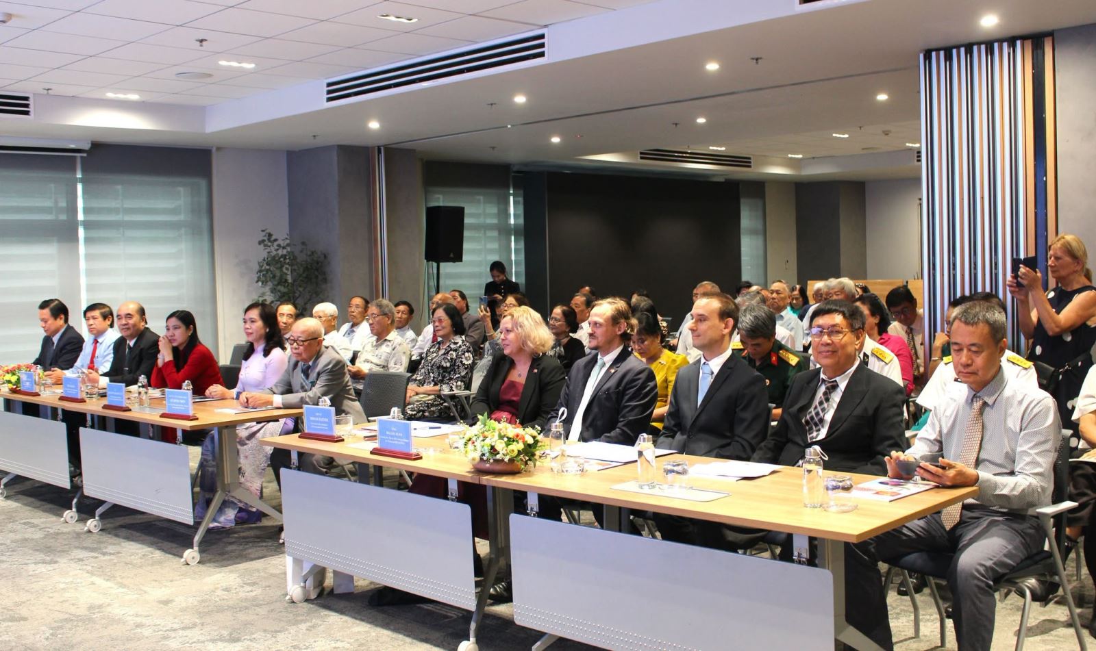 Vun đắp tình hữu nghị, đoàn kết giữa nhân dân Thành phố Hồ Chí Minh và nhân dân Hungary