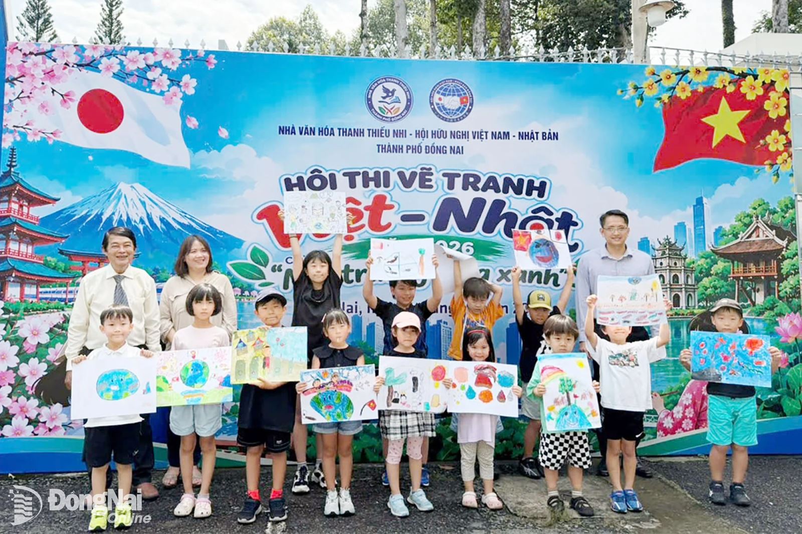 Thiếu nhi Việt - Nhật kể câu chuyện sống xanh bằng hội họa